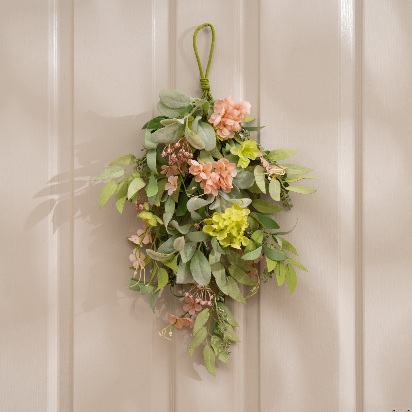 Scottish Everlastings 55cm Pink & Green Artificial Hydrangea Teardrop Swag - main product image