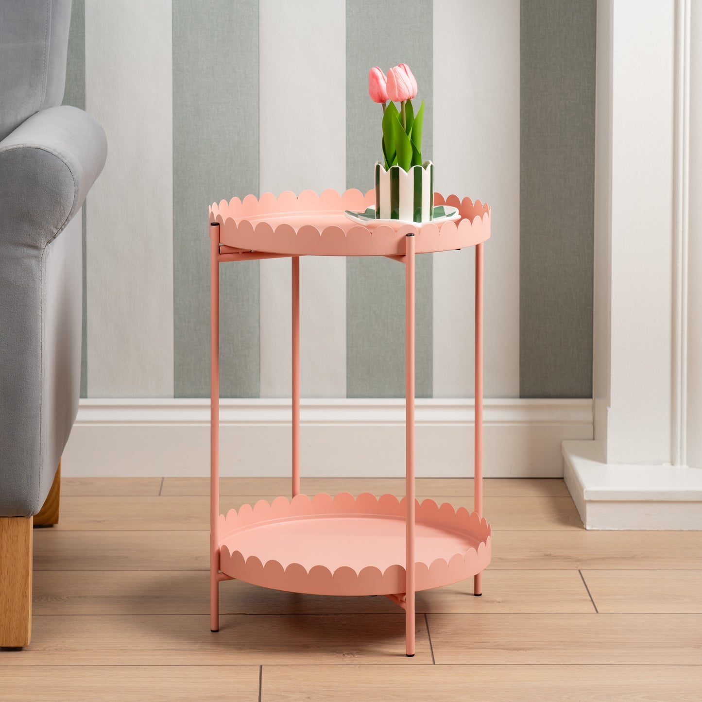 Scottish Everlastings Pink Round Scallop Table - main product image