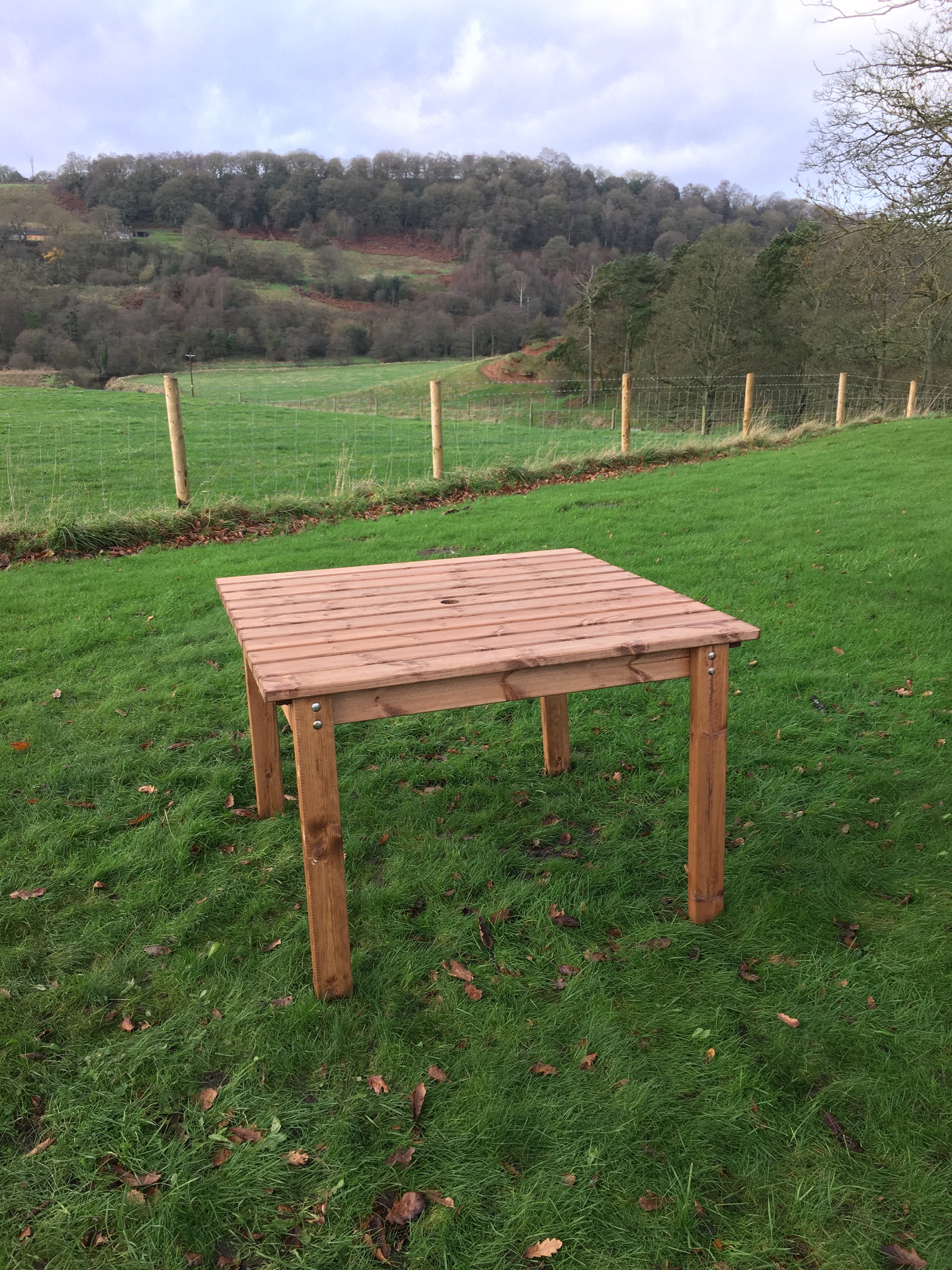 Charles Taylor Large Traditional Dining Table - main product image