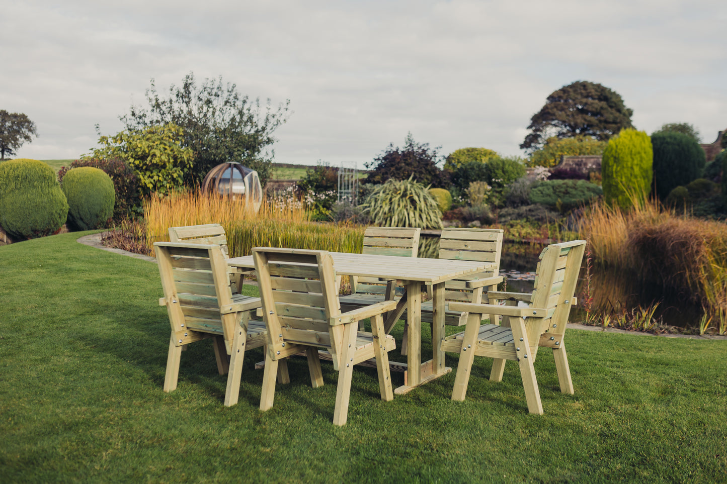 Churnet Valley 6 Seat Clover Garden Patio Dining Set - main product image
