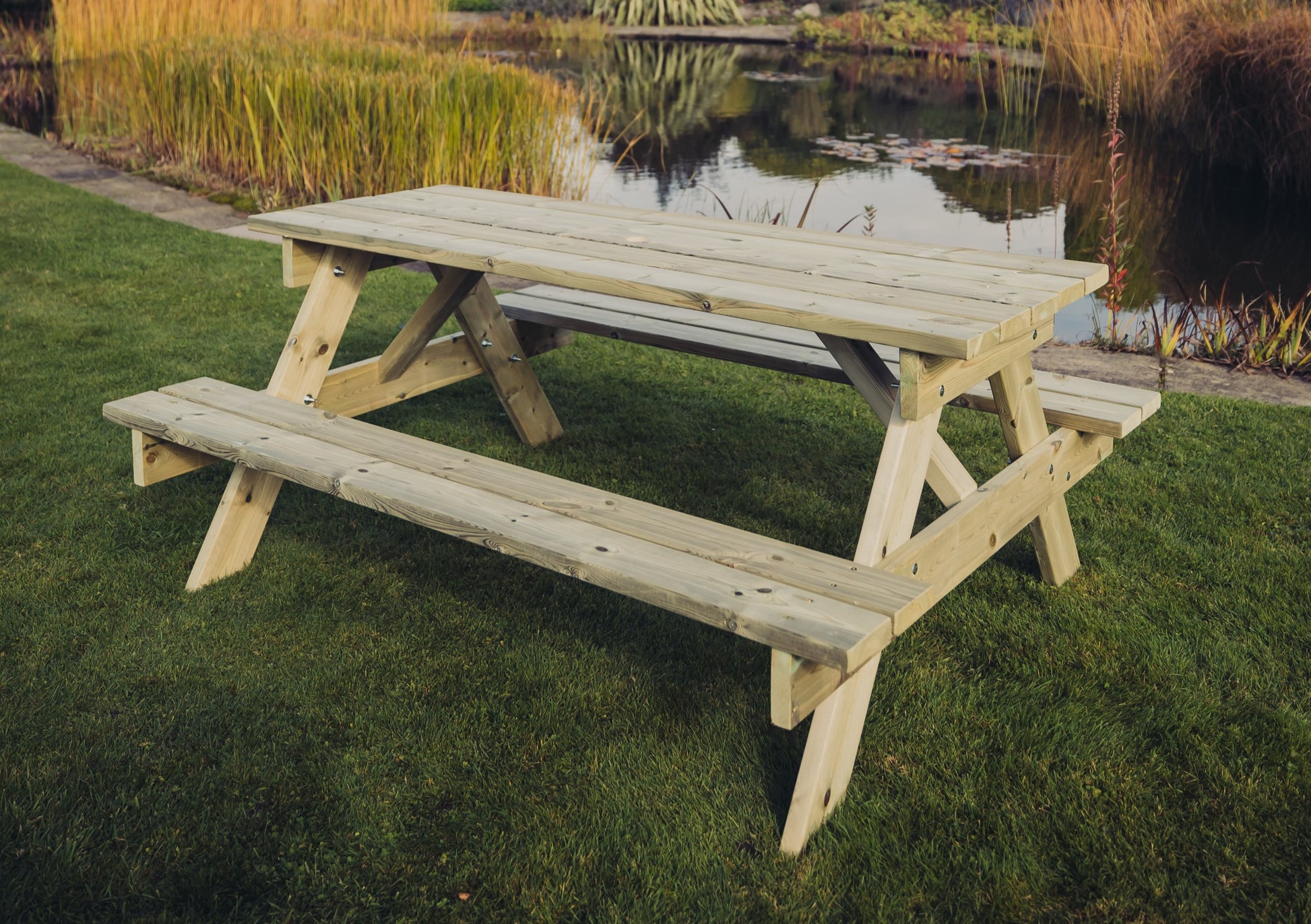Churnet Valley Traditional Garden Picnic Table (179.5cm) - main product image